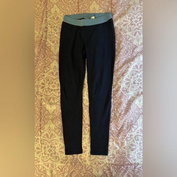 FILA Set - Picture 4 of 7